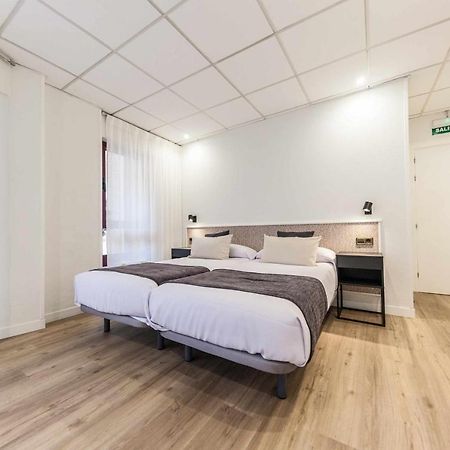 Auditorio Rooms Boutique Oviedo Esterno foto