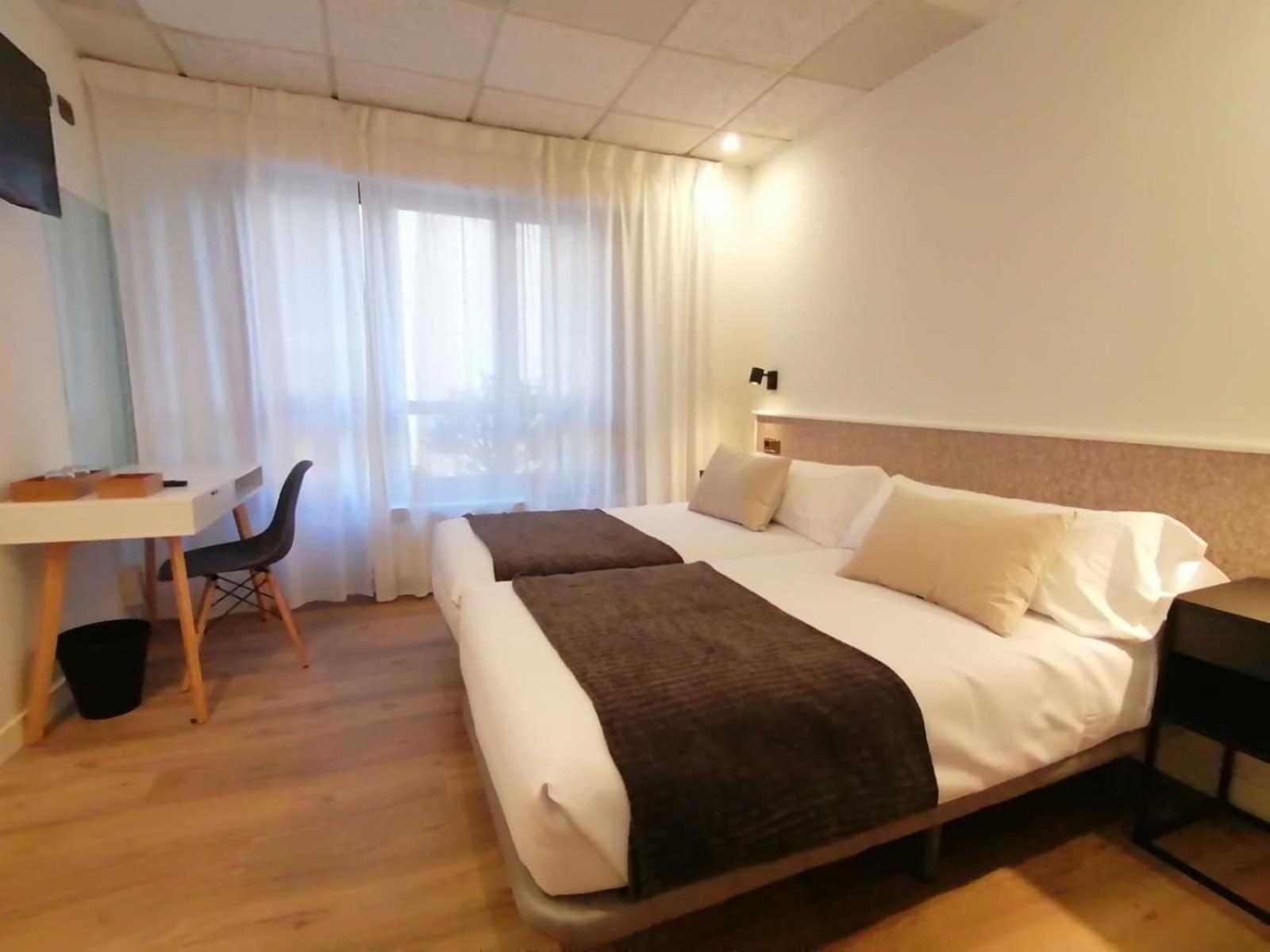 Auditorio Rooms Boutique Oviedo Esterno foto